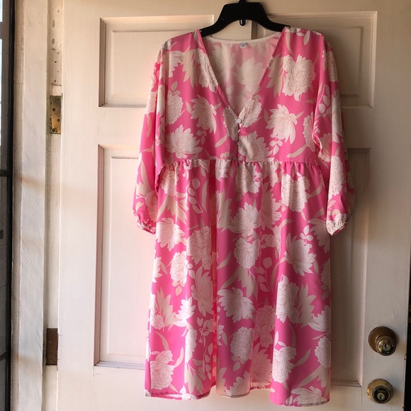 Pink and White Floral Loose Fit Dress - Picture 1 of 4